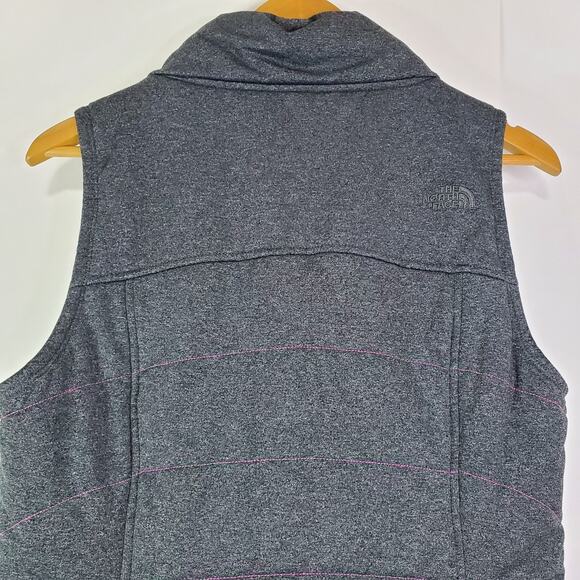 The North Face Vest Heathered Gray/Pink Size Medium Women’s Quilted Puffer - Picture 4 of 12